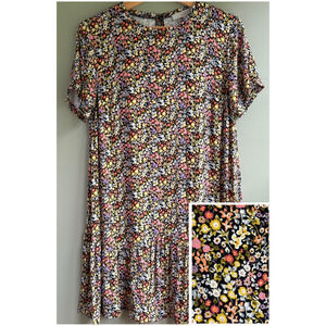 LOFT Petite Small Ditsy Floral Print Short Sleeve Ruffle Dress Cottagecore Boho